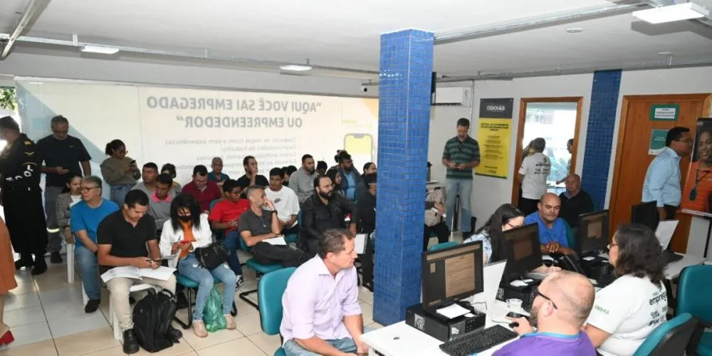 Feirão oferece mais de mil vagas de emprego em Goiânia